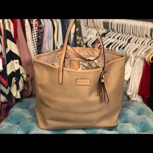Authentic Coach Tote Color Sand and Pink